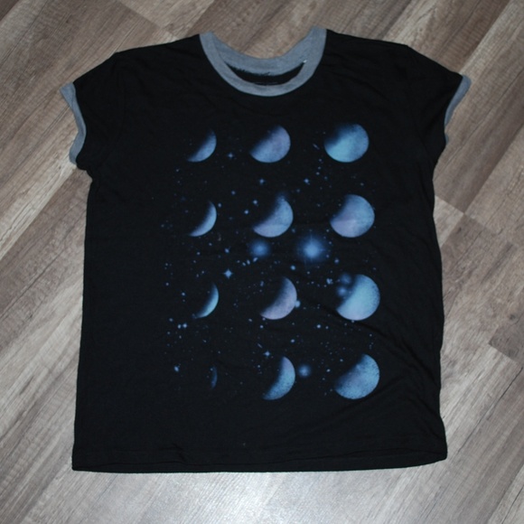 Mighty Fine Moon Phase Black T Shirt Sz S - Picture 1 of 4